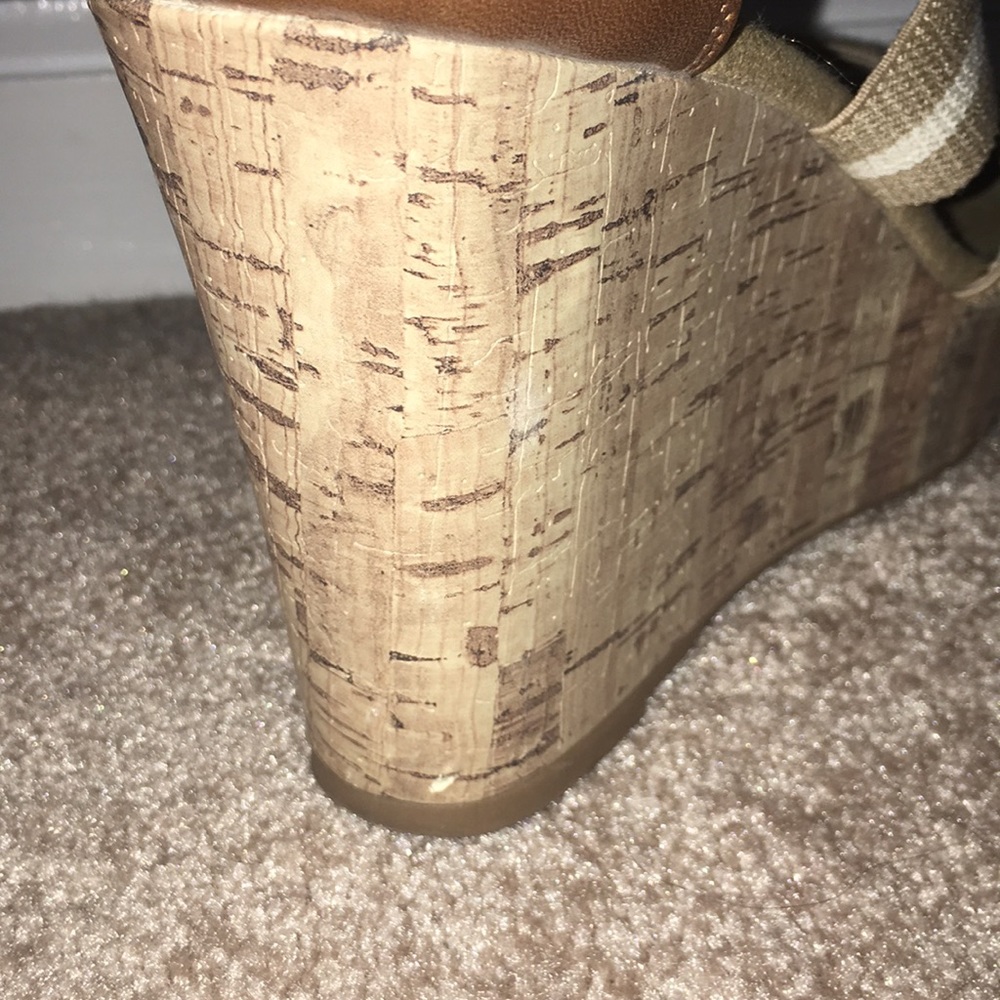 Wedges - Picture 4 of 6